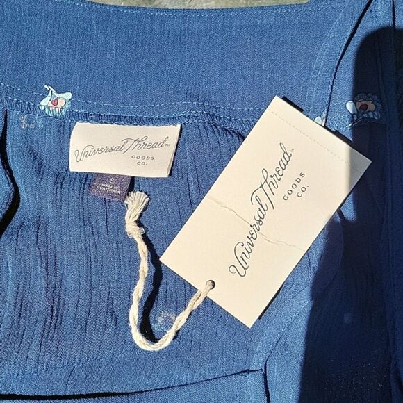 Universal Thread Flowy Summer Top NWT - Picture 7 of 12